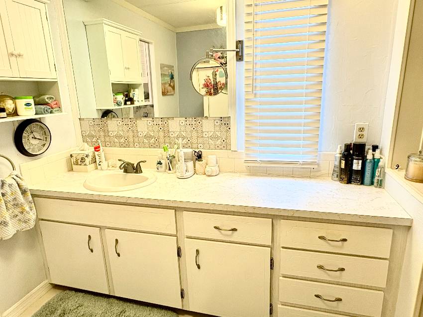 385 Sanibel St a Nokomis, FL Mobile or Manufactured Home for Sale